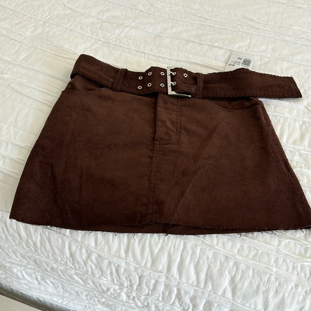 NWT forever 21 brown corduroy mini skirt with belt